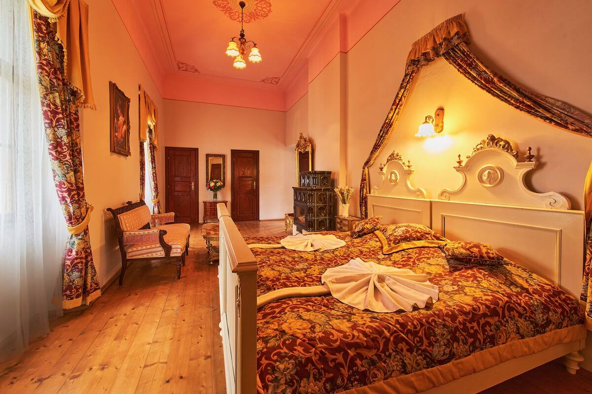 Double Room, 1 Queen Bed, Fireplace