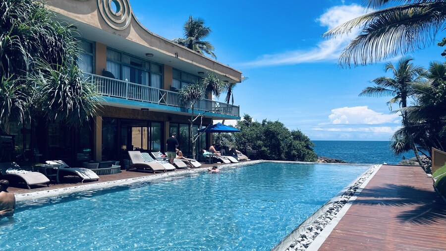 塔普羅班庭院烏納汪圖納海浪酒店