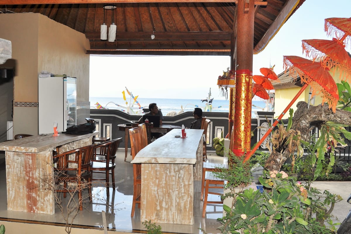 Deluxe Room, Balcony | In-room safe, desk, laptop workspace, soundproofing