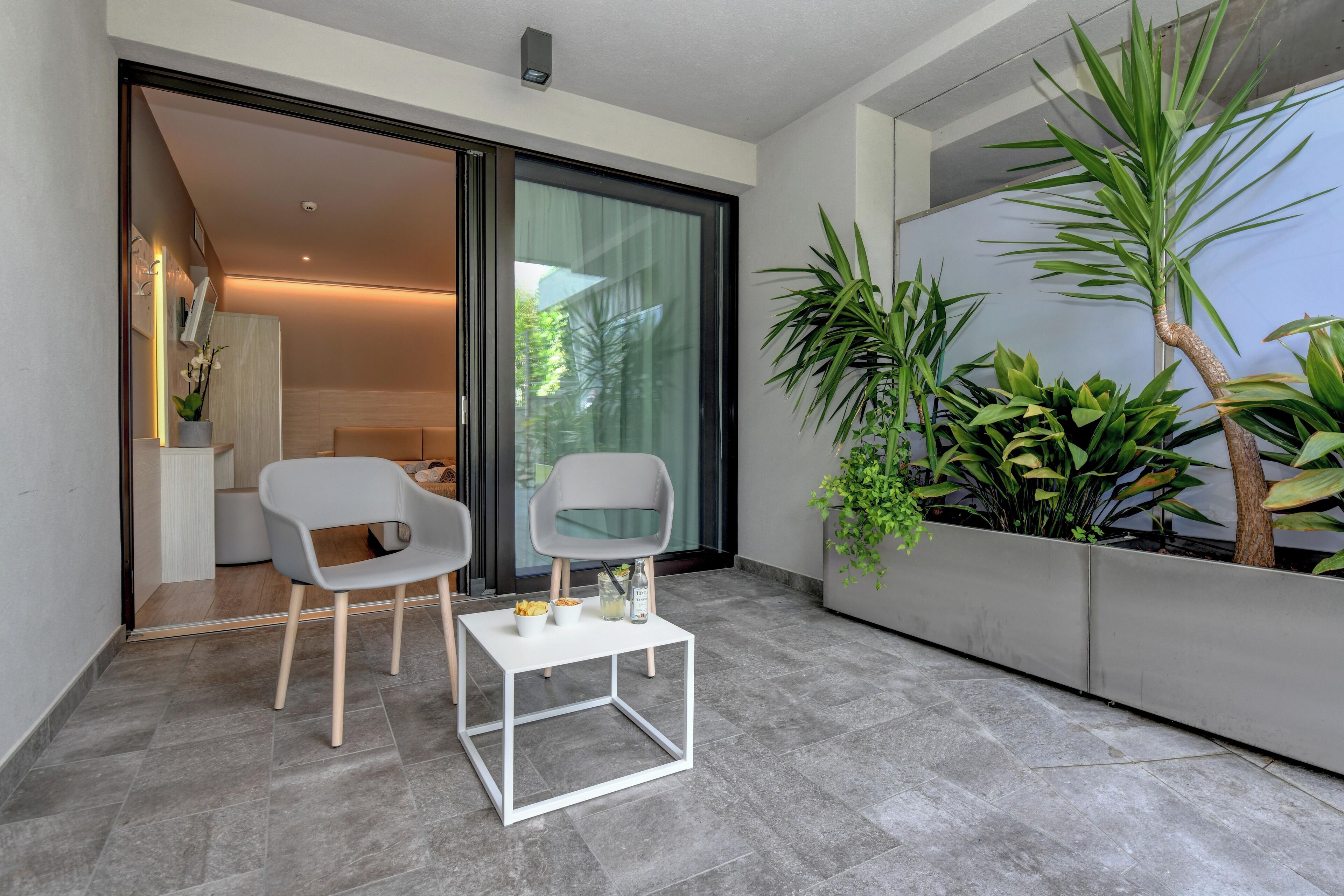 basic room, ground floor | terrace/patio