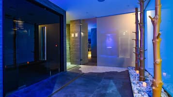 Sauna seca, sauna a vapor