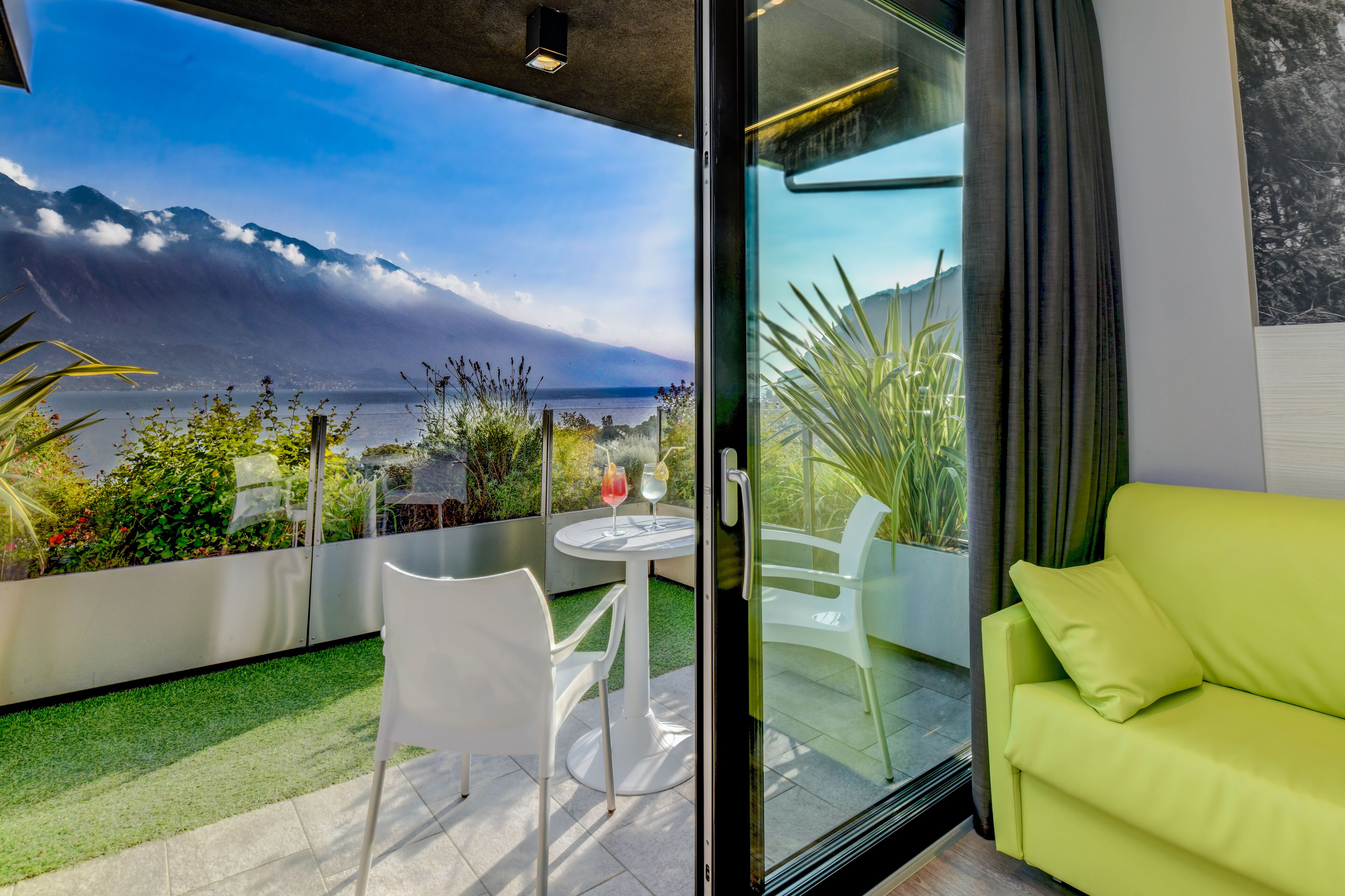 deluxe twin room, balcony, lake view | view from room