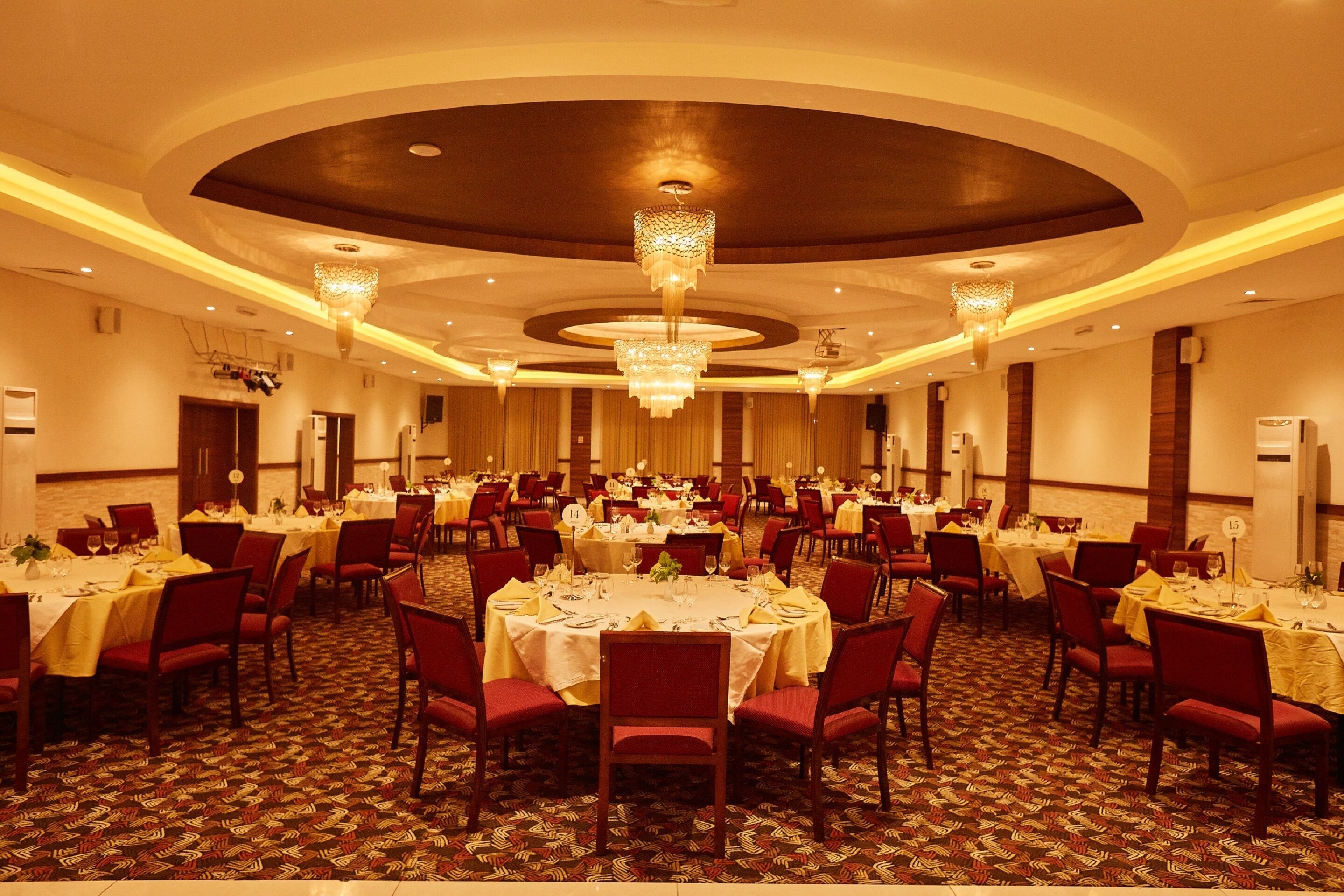 banquet hall