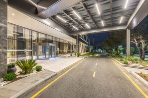 Property entrance - The Fortyfive Business Hotel & Spa (Manisa)