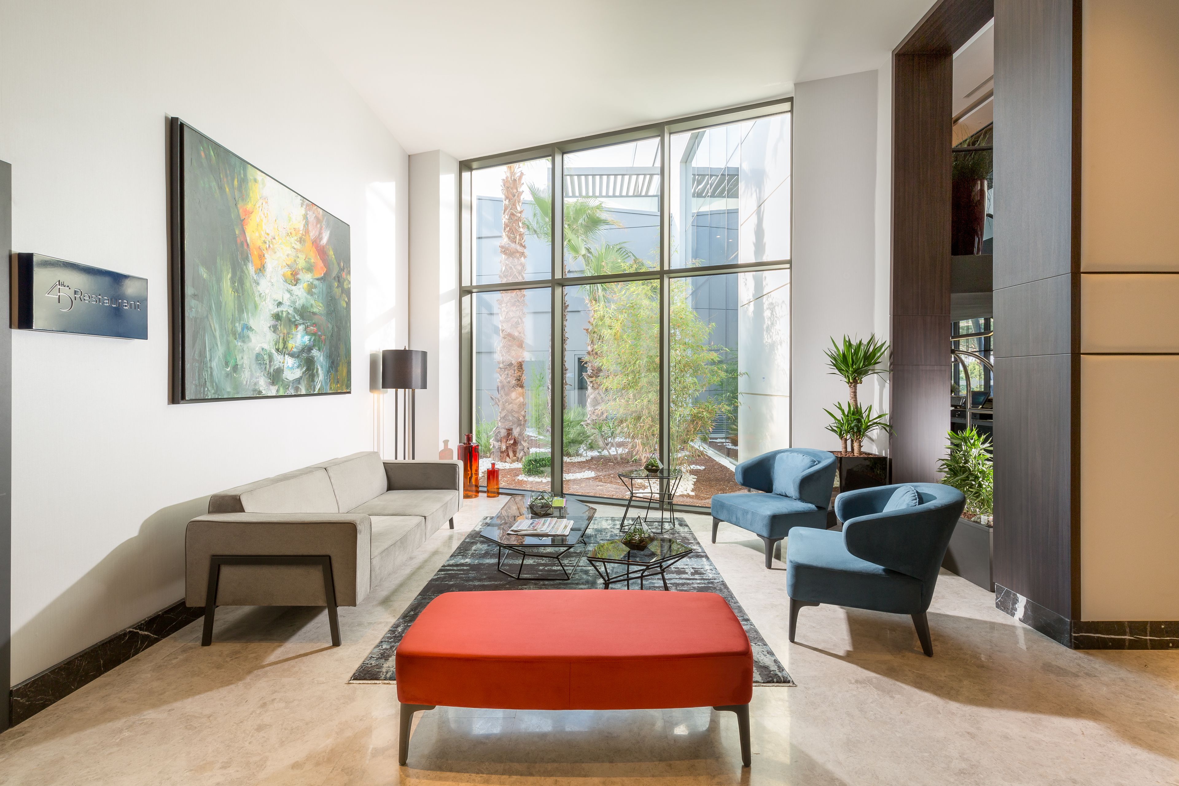 Sittområde i lobbyn