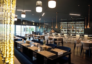 Breakfast, lunch and dinner served - The Fortyfive Business Hotel & Spa (Manisa)