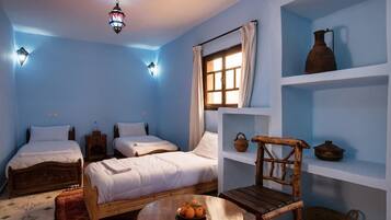 Berços grátis, Wi-Fi de cortesia, roupa de cama