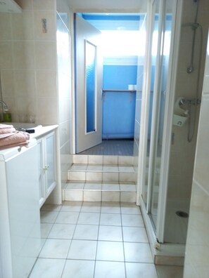 Bathroom - Le Logis du Livier (Doué-en-Anjou)