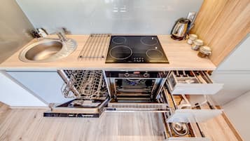 Apartament Comfort, 1 dormitori, accessible, vistes al pati | Equipament de l'habitació