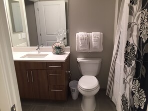 Bathroom - Weichert Suites at The Bartlett (Arlington)
