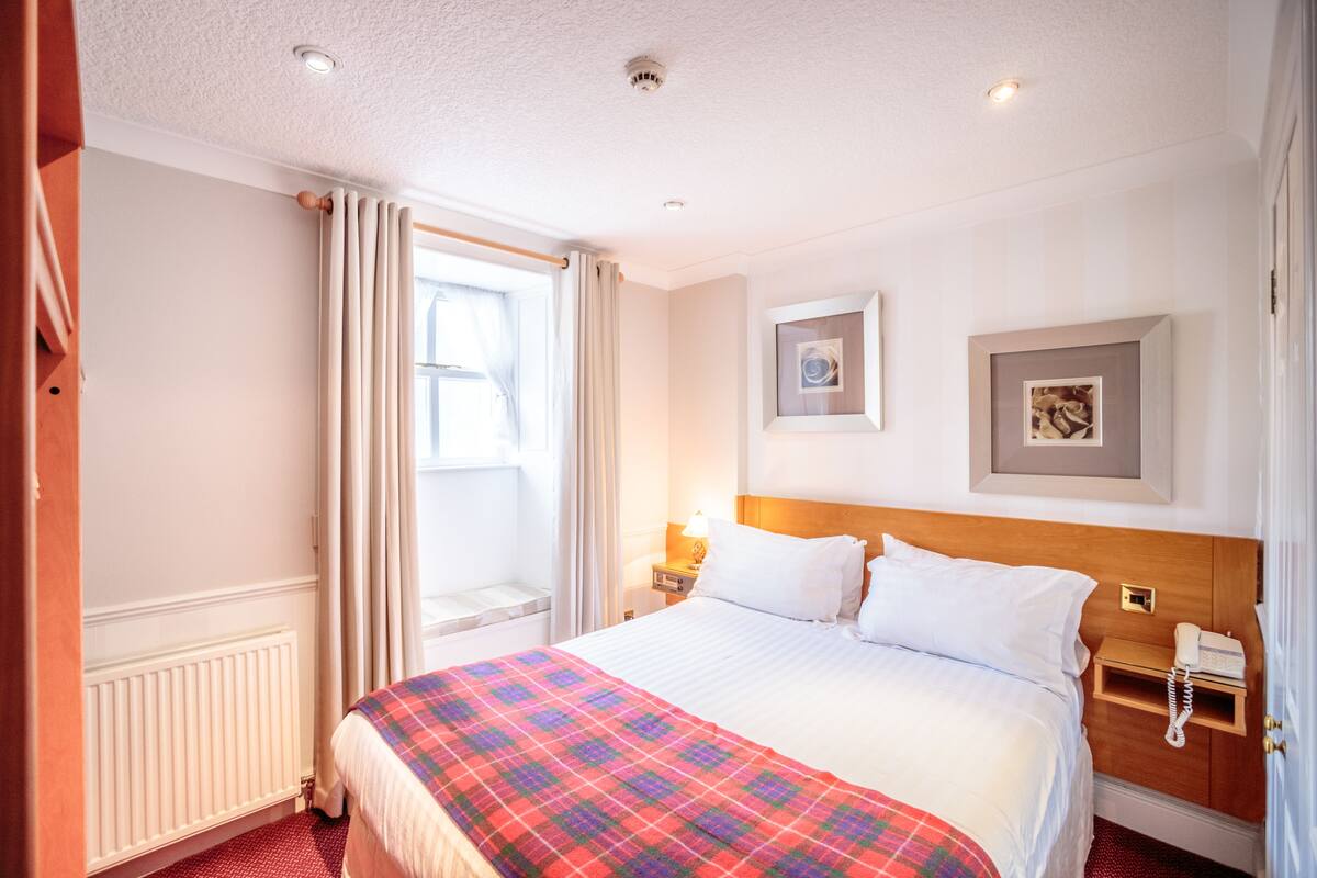 Chambre Double Classique, 1 très grand lit