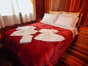 Chalet Confort, 2 habitaciones | 2 habitaciones y ropa de cama 