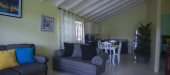 Blue Hills -Ocean View