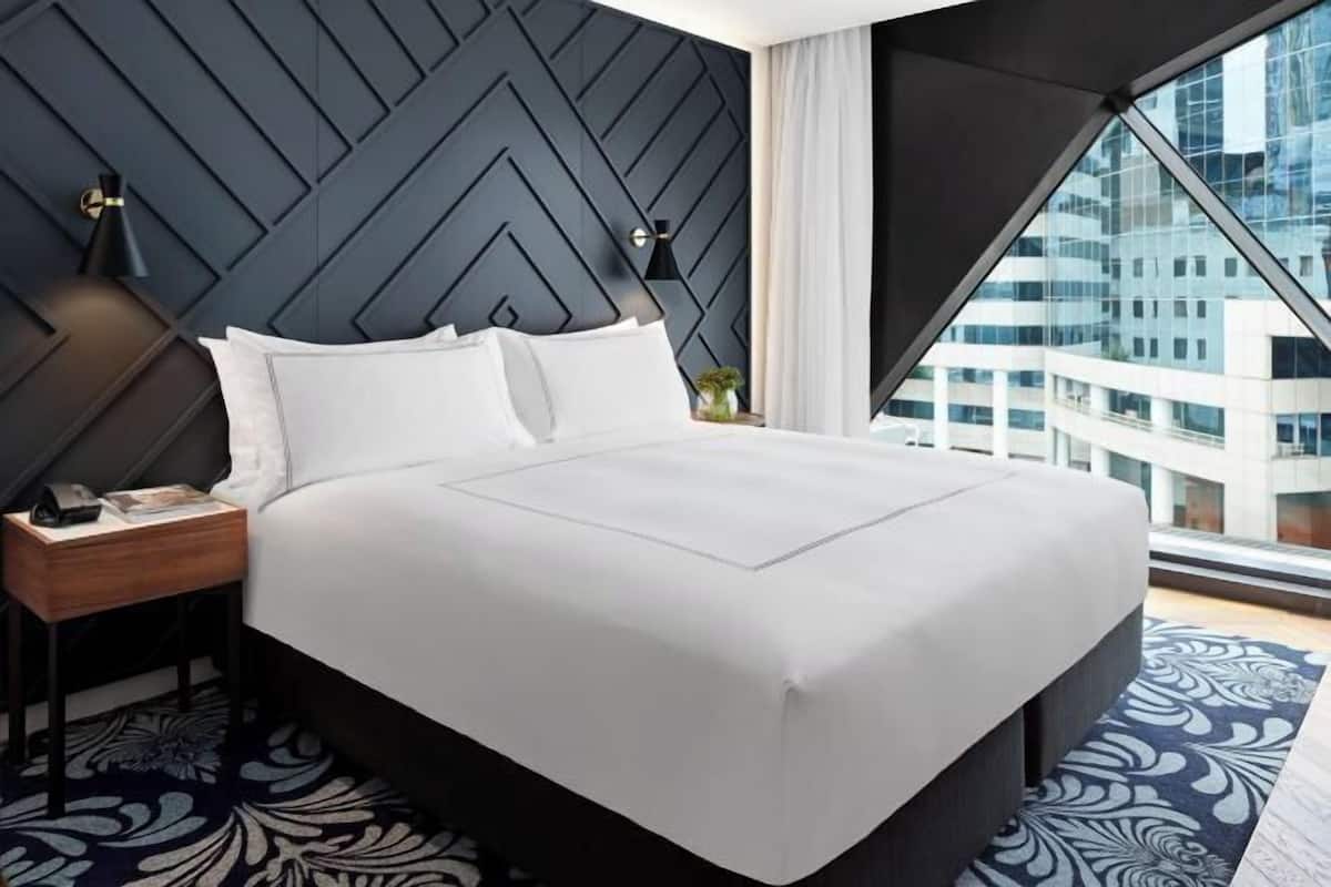 1 bedroom, premium bedding, down comforters, in-room safe