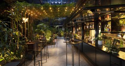 West Hotel Sydney, Curio Collection by Hilton