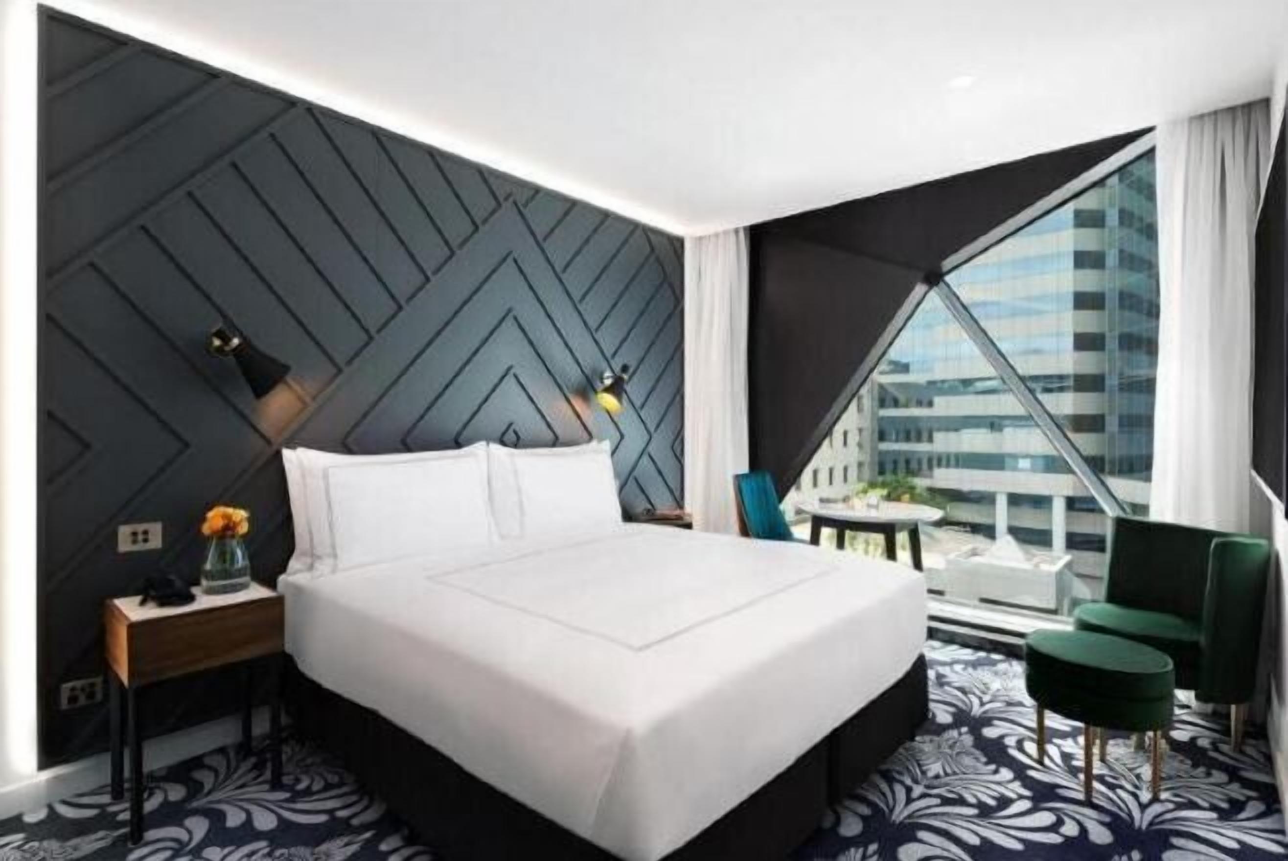 1 bedroom, premium bedding, down duvets, in-room safe