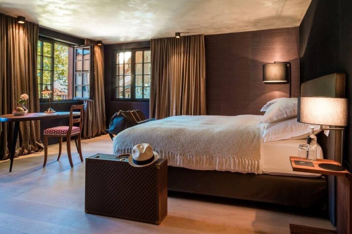 Deluxe Double Room | WiFi (free), individually furnished