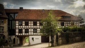 Exterior - Hotel Krone Regensberg (Regensberg)