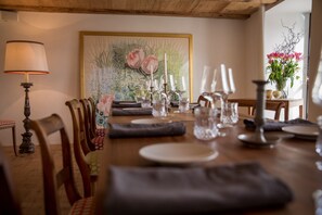 Dining - Hotel Krone Regensberg (Regensberg)