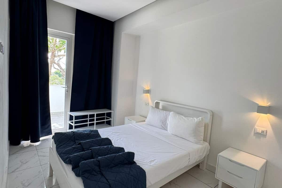 Junior Apartment