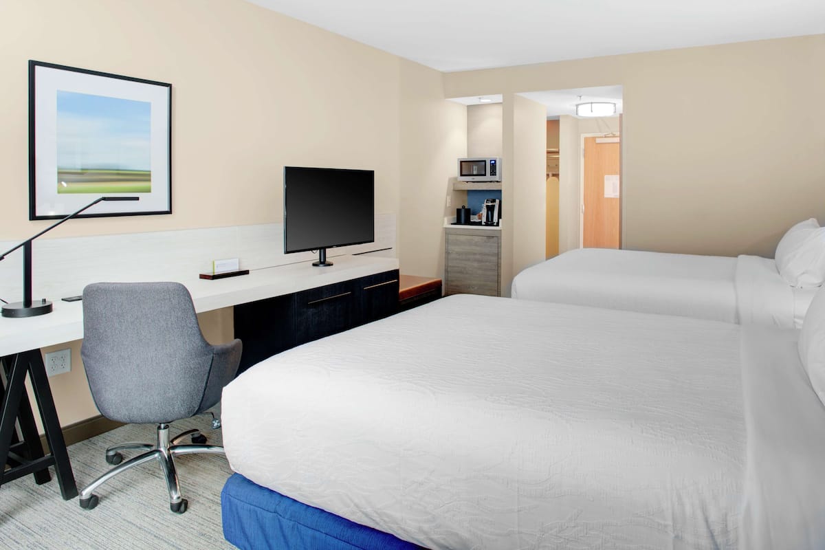 1 bedroom, in-room safe, desk, laptop workspace