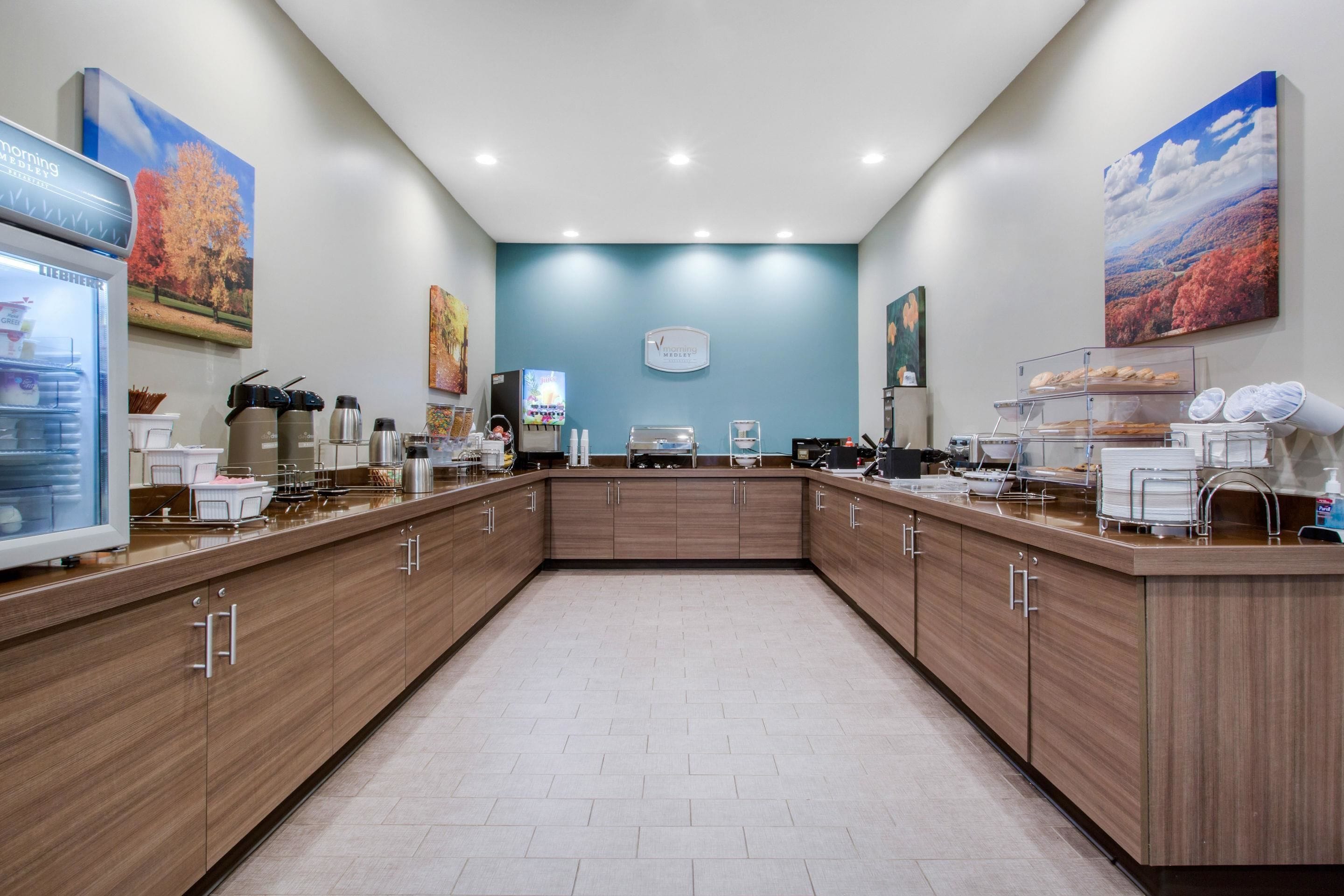 free daily self-service breakfast