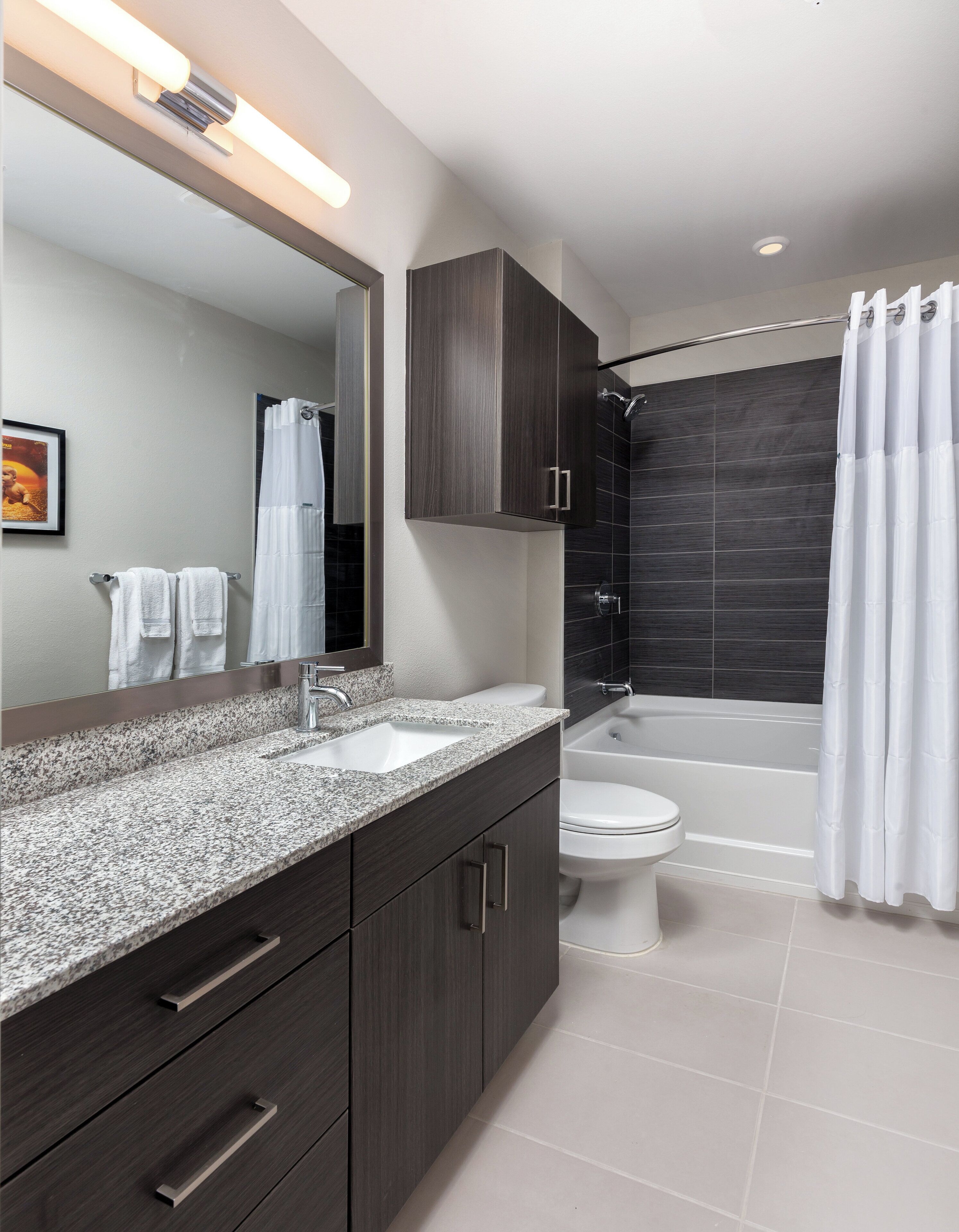 standard condo, 2 bedrooms | bathroom | combined shower/bathtub, hair dryer, towels, soap