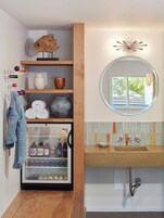 Astro Queen | Premium bedding, down comforters, memory foam beds, minibar