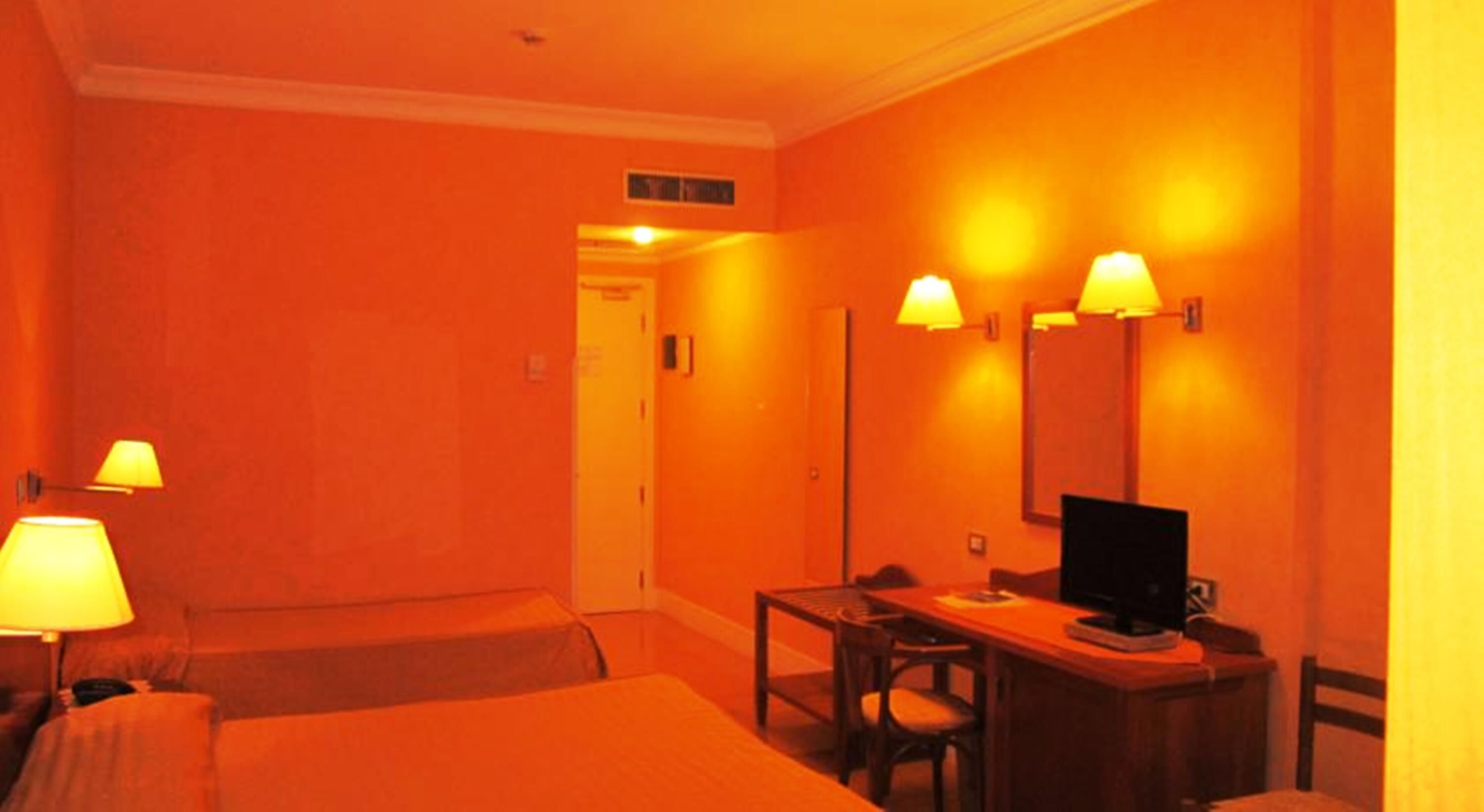 In-room safe, desk, soundproofing, cribs/infant beds