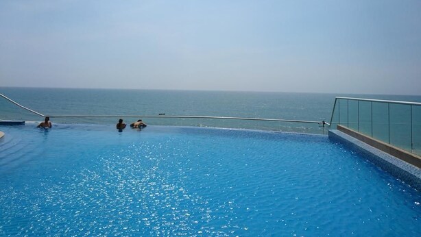 Unclassified image, 1 of 24, button - Palmetto Eliptic La Playas Bocagrande (Cartagena)