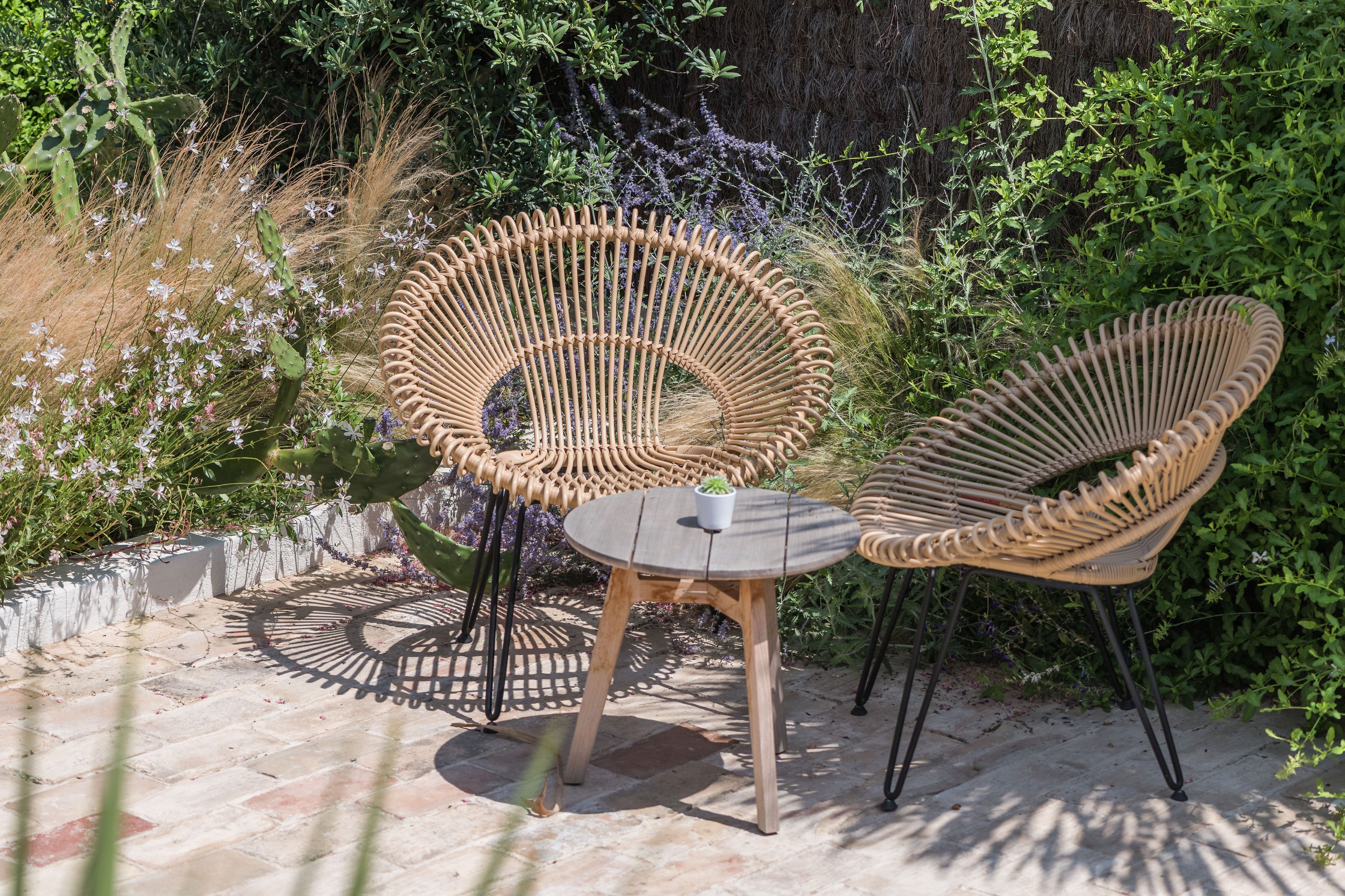 breakfast, lunch, dinner served; mediterranean cuisine