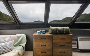 Bed sheets - Fiordland Discovery (Milford Sound)