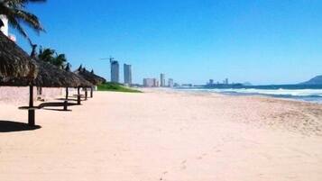 En la playa