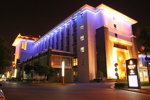 Exterior - Suzhou Canal Garden Hotel (Suzhou)