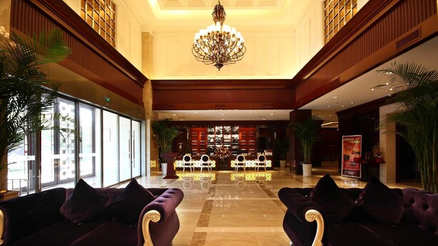 Hall