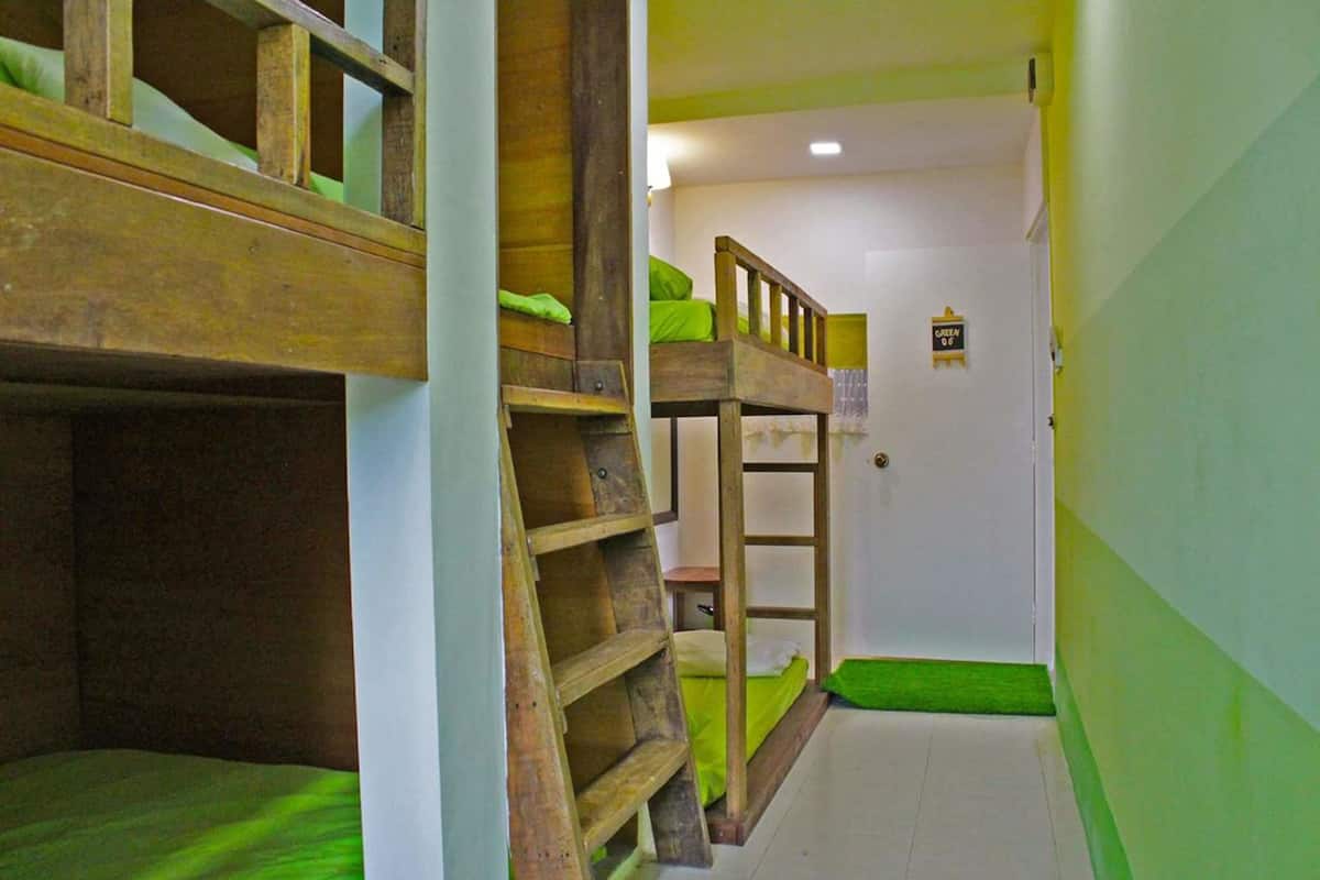 Signature Dağ Evi, Birden Çok Yatak, Özel Banyo, Bahçe Manzaralı | Masa, ütü/ütü masası, ücretsiz kablosuz İnternet