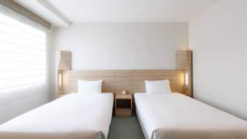 Meja kerja, Wi-Fi gratis, dan seprai linen