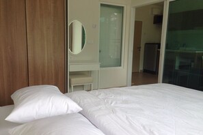 1-Bedroom Condo, Mountain View | 1 bedroom, desk, blackout drapes, free WiFi