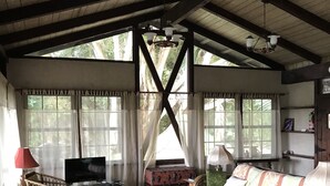 Dobbeltrom – familie, flere senger (Banyan Cotttage)