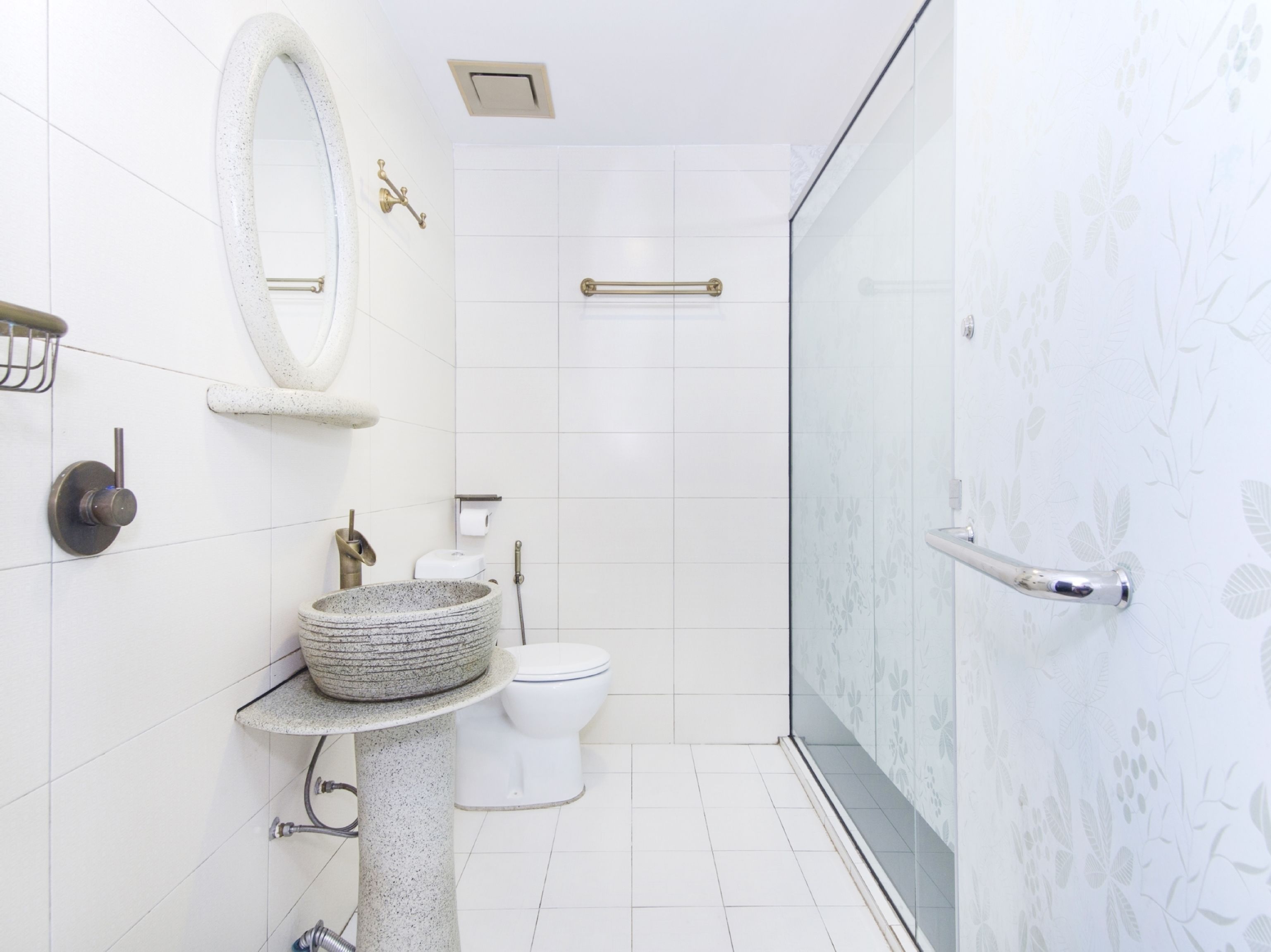 Bilik Mandi | Pancuran mandi, pengering rambut, selipar, bidet 