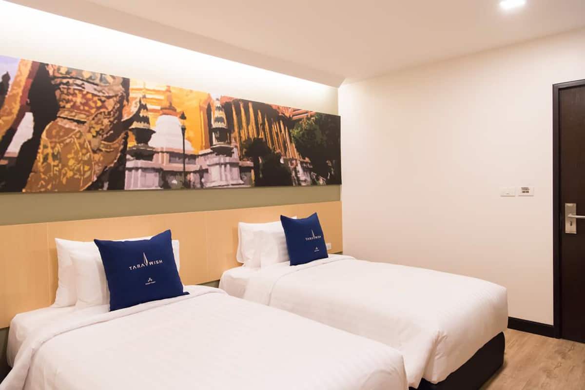 In-room safe, blackout drapes, iron/ironing board (on request)