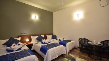 Superior Double Room, Private Bathroom, Garden Area | Premium bedding, minibar, in-room safe, desk