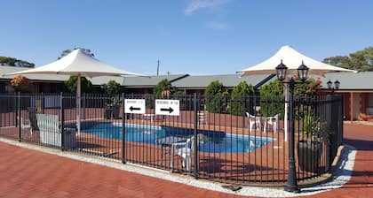 Gateway Motor Inn