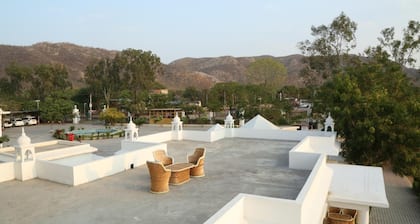 Gulmohar Sariska Resort