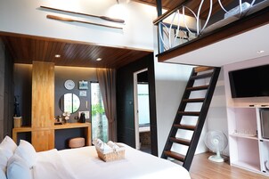 Signature Cabin, 1 Bedroom, Plunge Pool | Individually decorated, individually furnished, free WiFi, bed sheets