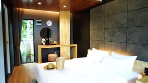 Individually decorated, individually furnished, free WiFi, bed sheets - Villa Panalai (Nakhon Nayok)