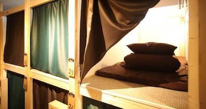 BASE INN TABATA - Hostel