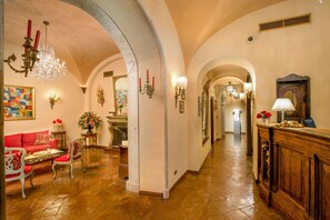Lobby - Boutique Hotel Campo dé Fiori (Rome)