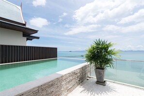 4 Bedrooms Villa with Private Pool | 露台/庭院