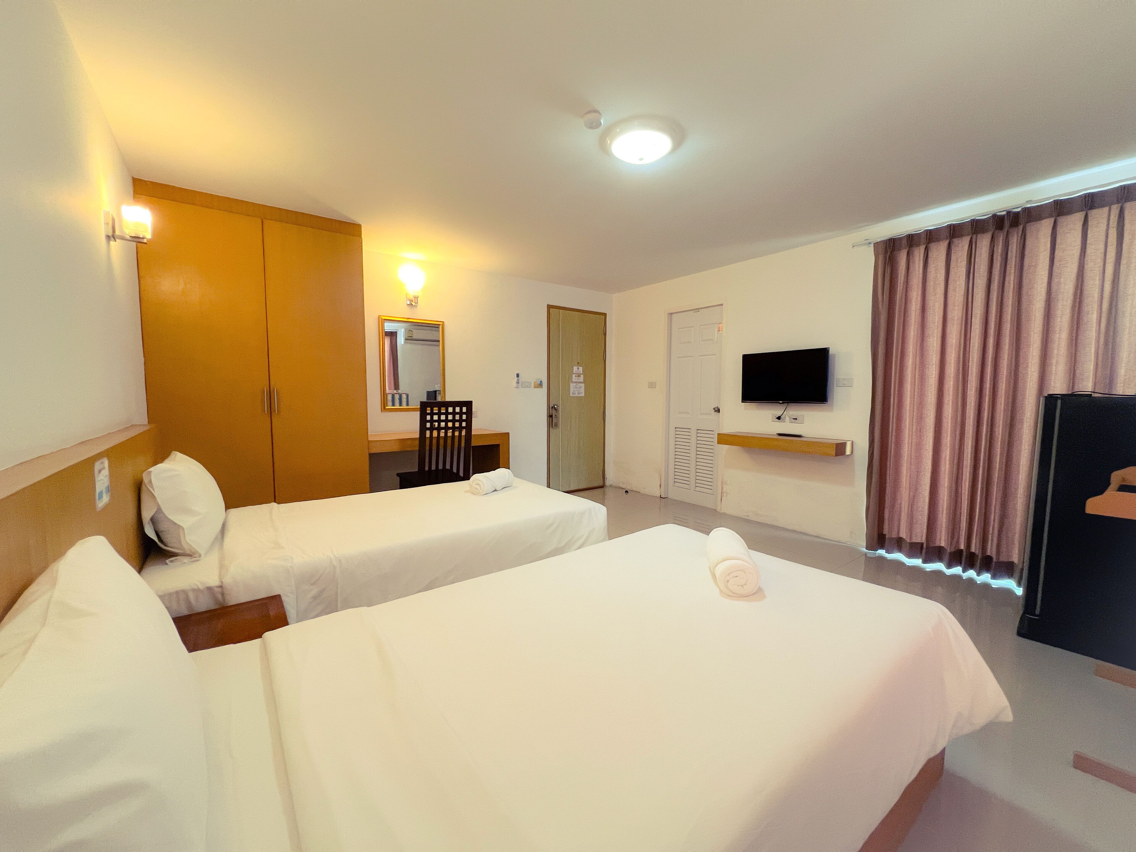 Photo - Leelawadee Naka